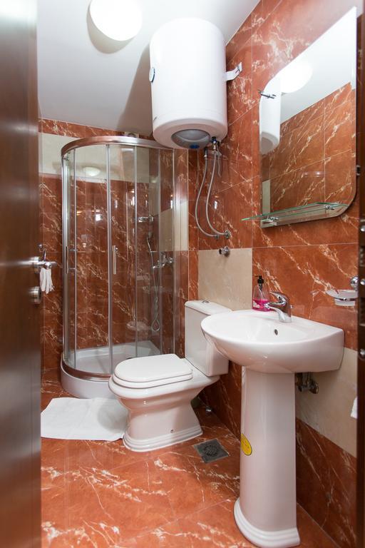 Adriatic Raf Apartments Budva Bagian luar foto
