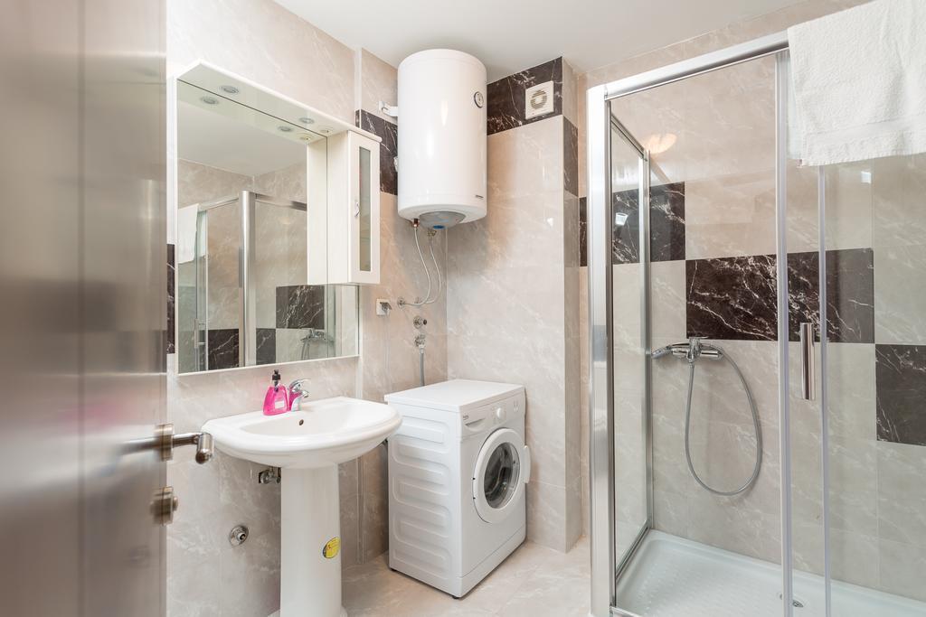 Adriatic Raf Apartments Budva Bagian luar foto
